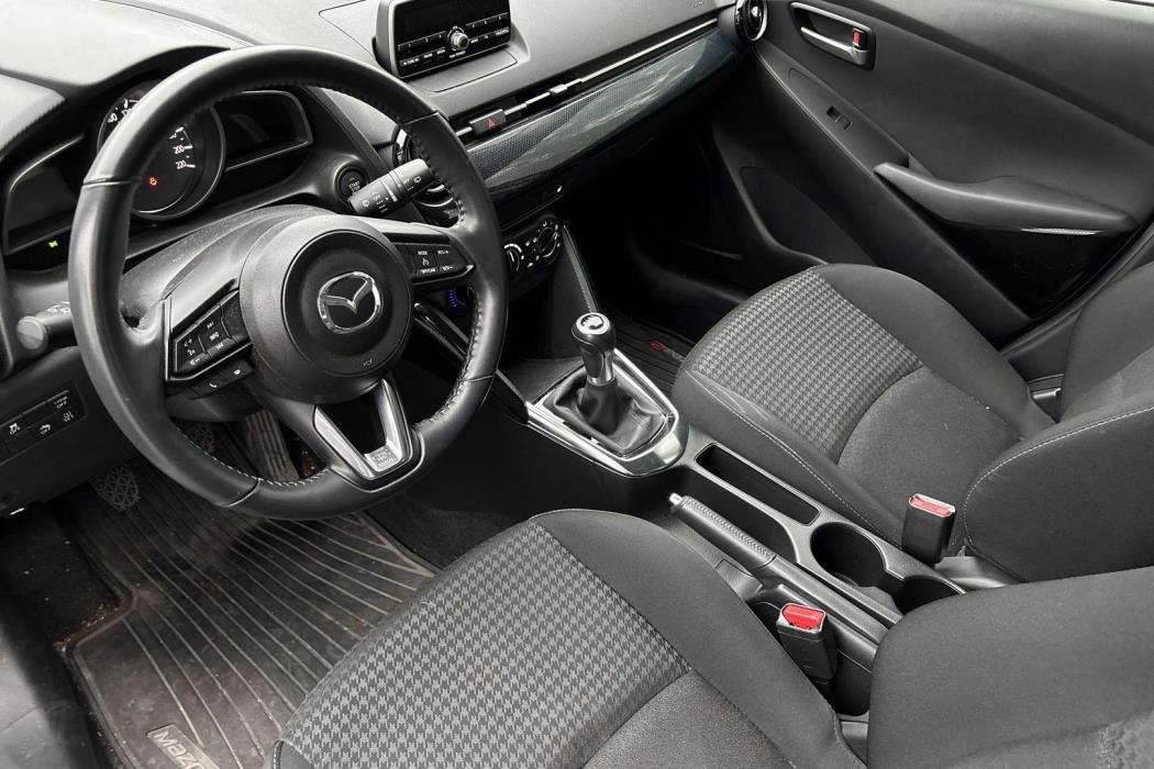 MAZDA Mazda2 2018