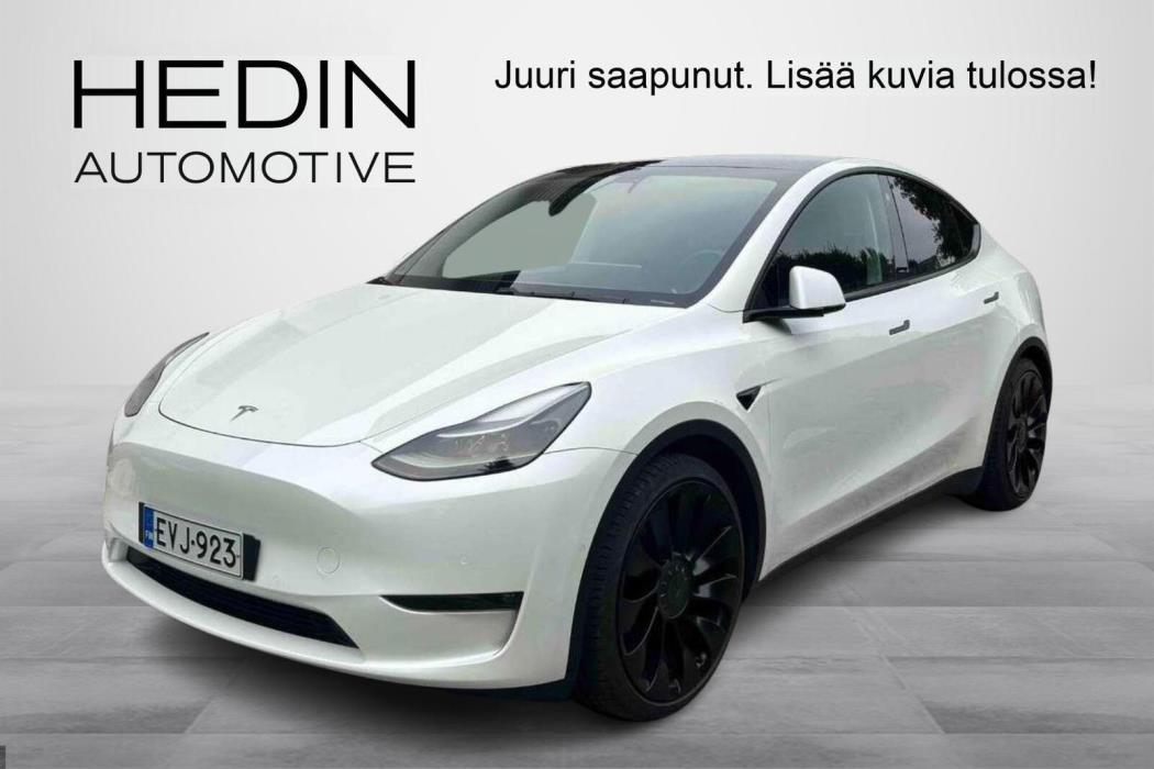 Tesla Model Y 2022
