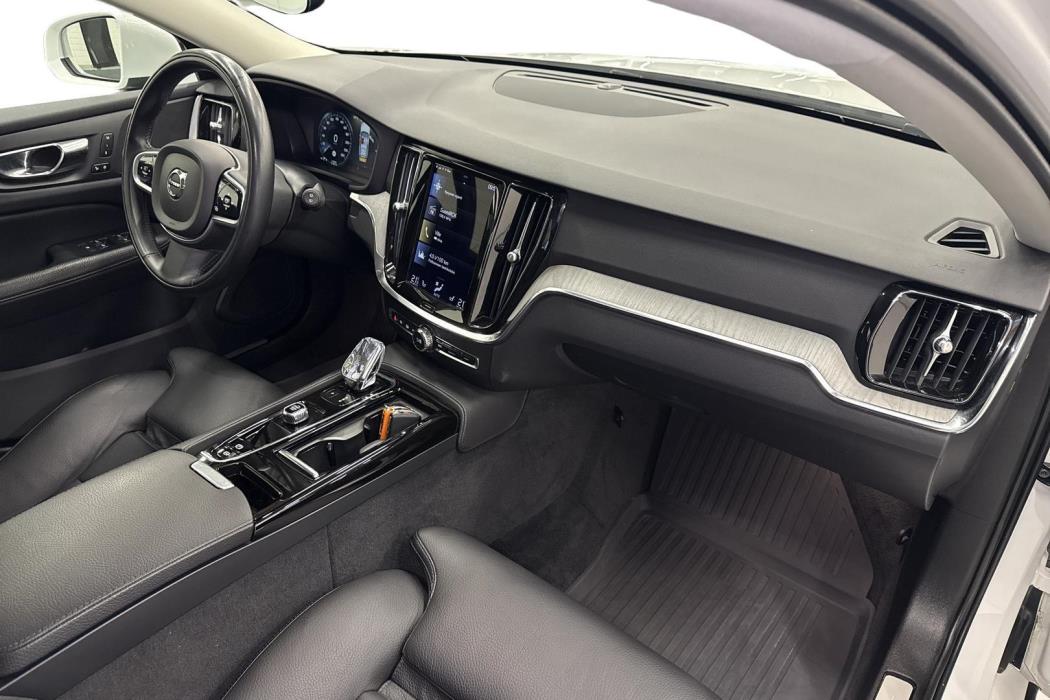 Volvo V60 2021