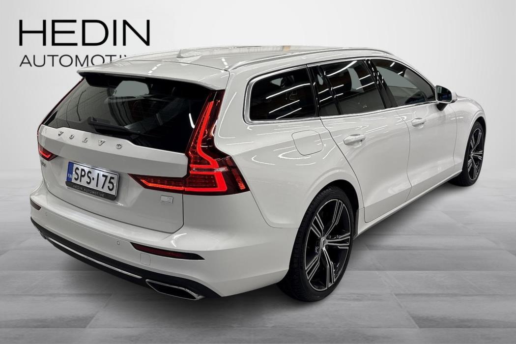Volvo V60 2021