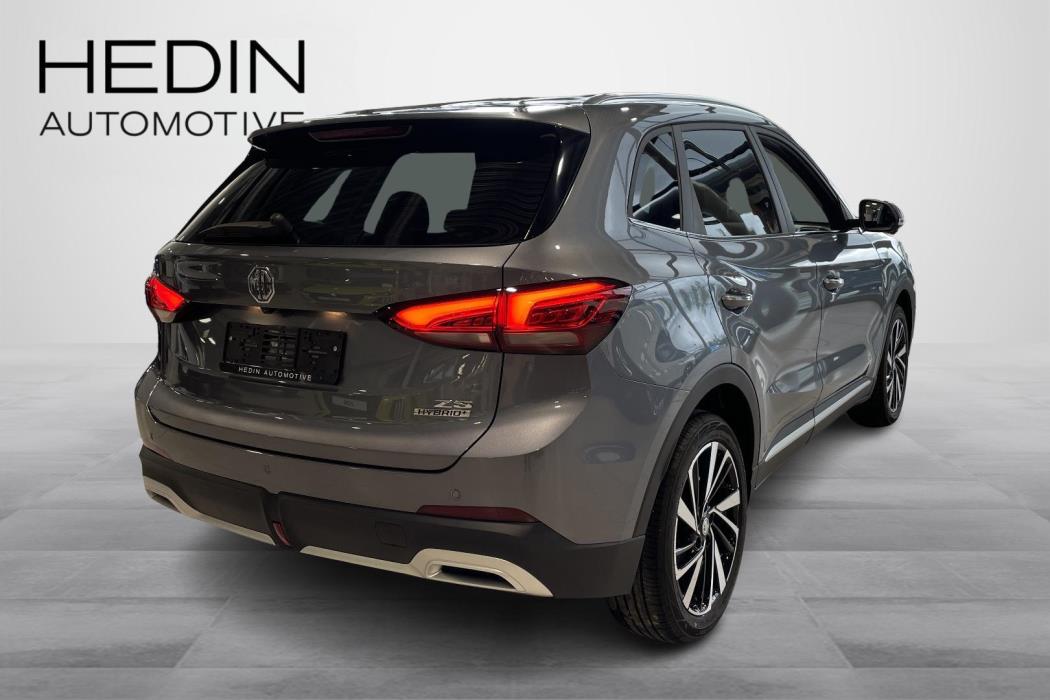 MG ZS 2025