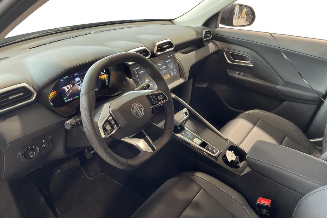 MG ZS 2025