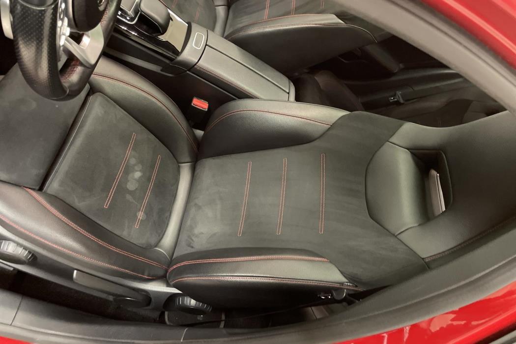 MERCEDES-BENZ A 2018