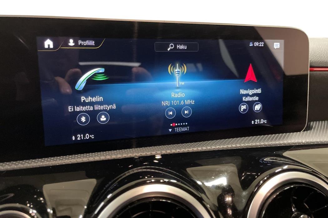 MERCEDES-BENZ A 2018