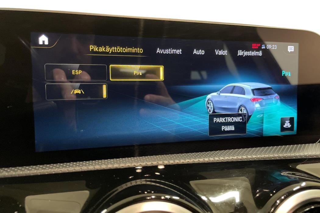 MERCEDES-BENZ A 2018