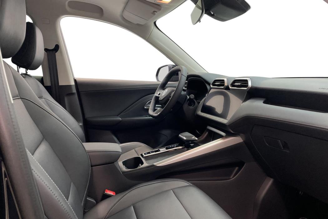 MG ZS 2025