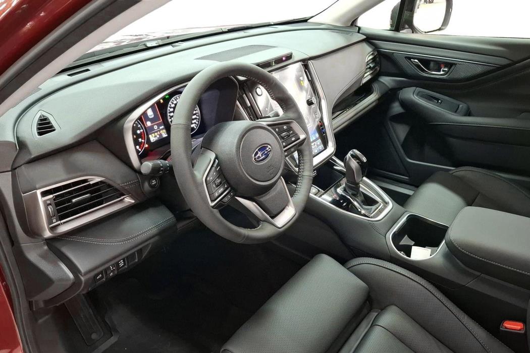 Subaru Outback 2025