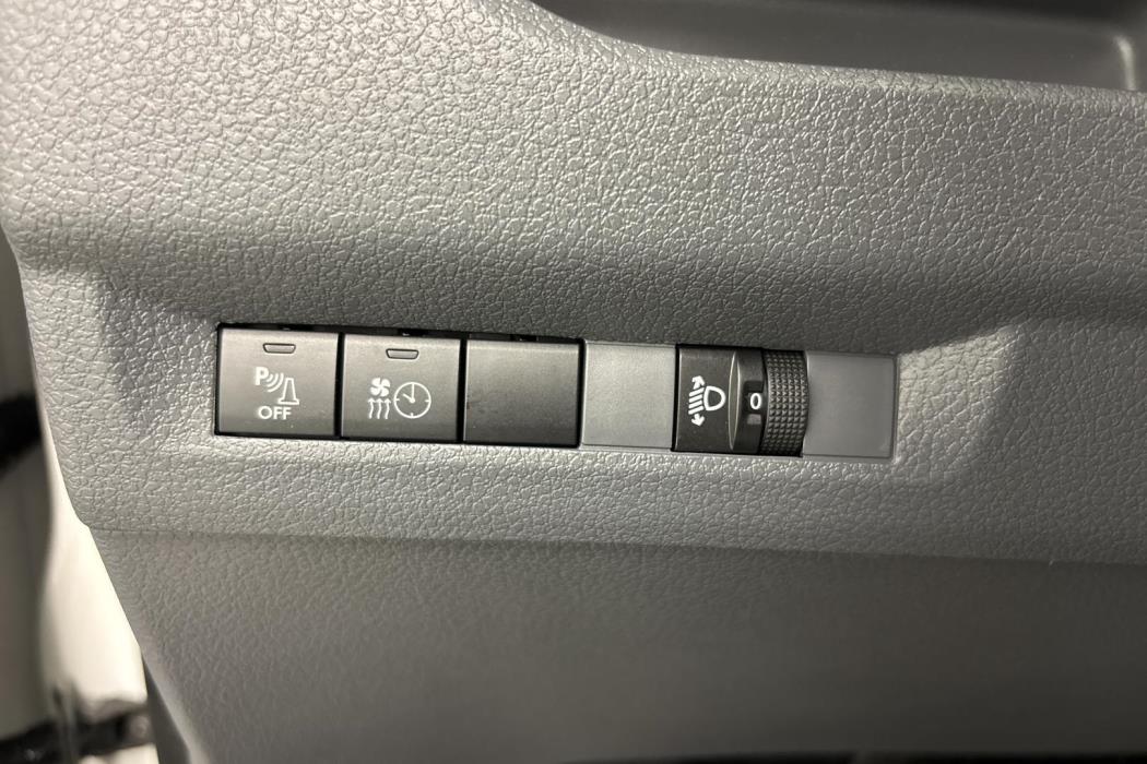 PEUGEOT EXPERT 2021