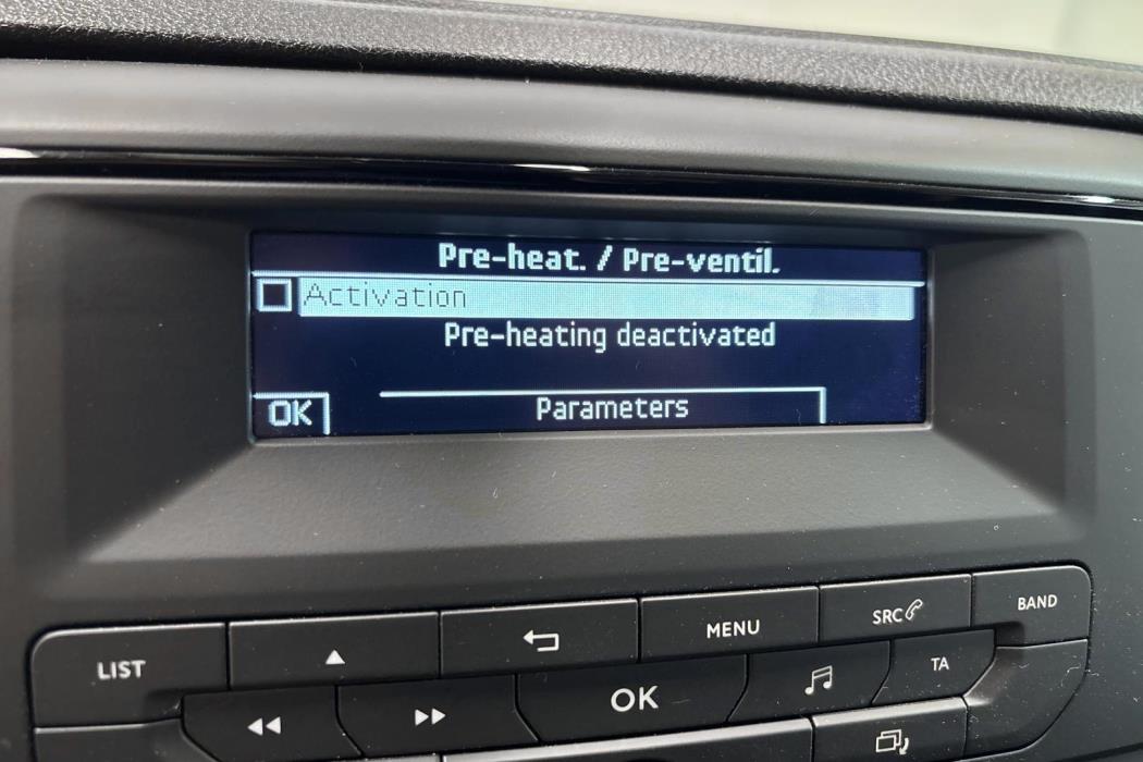 PEUGEOT EXPERT 2021