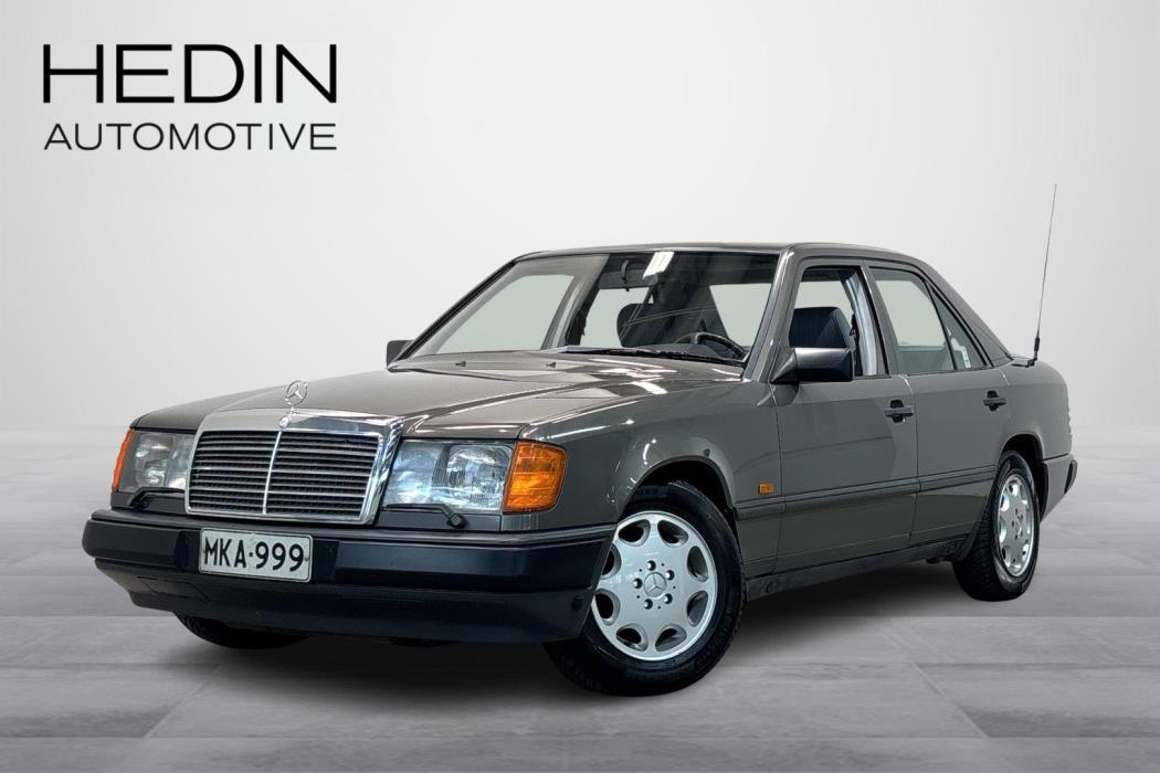 Mercedes-Benz E 1989
