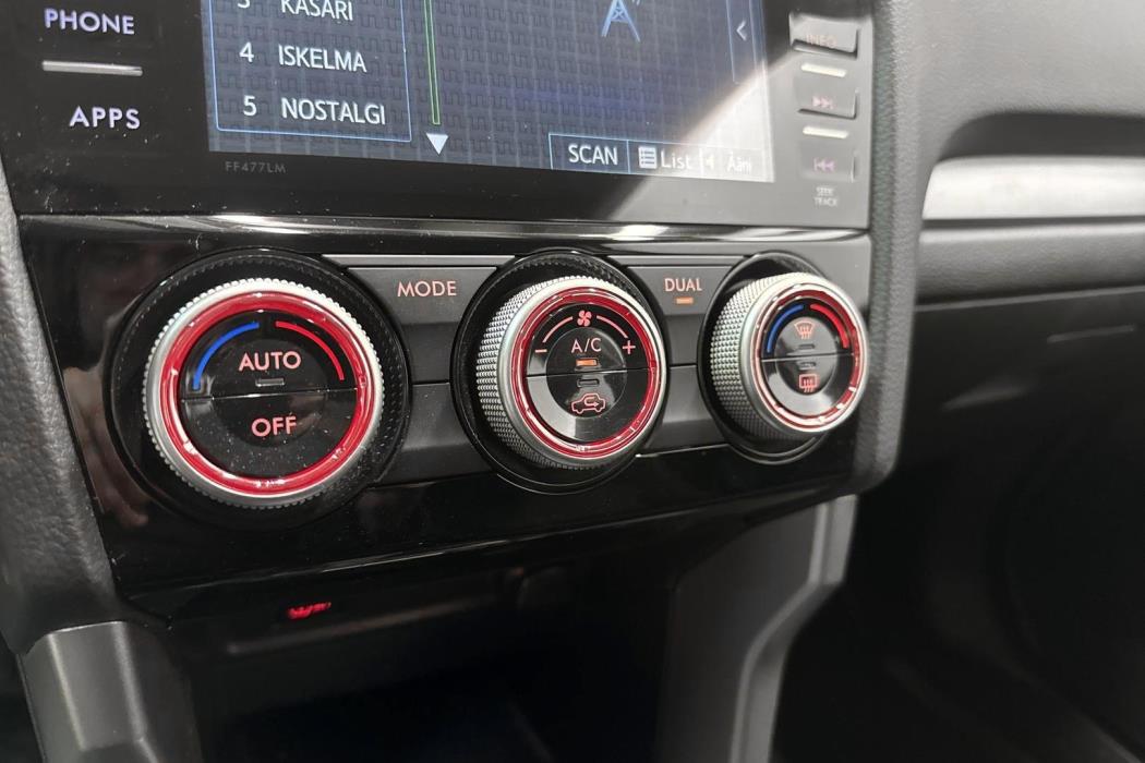 SUBARU FORESTER 2015