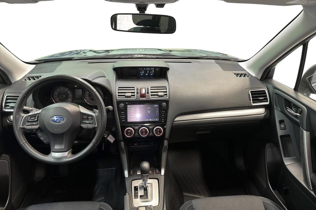 SUBARU FORESTER 2015