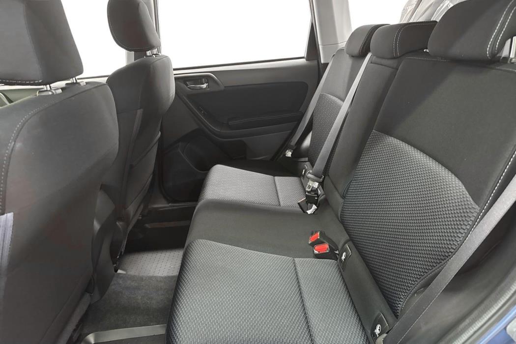 SUBARU FORESTER 2015