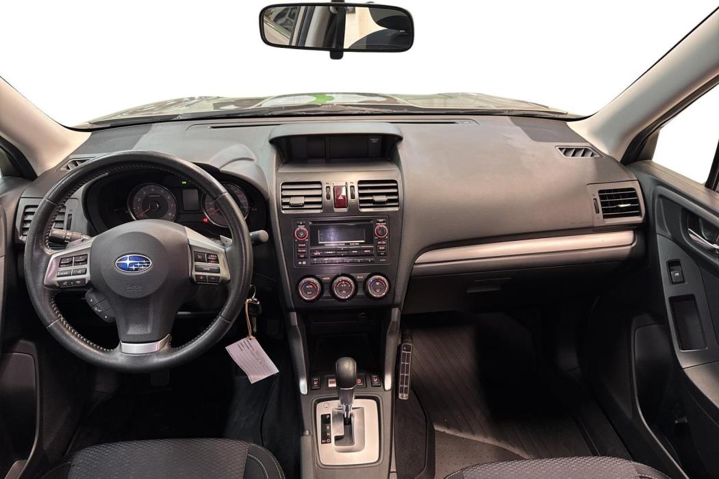 SUBARU FORESTER 2013