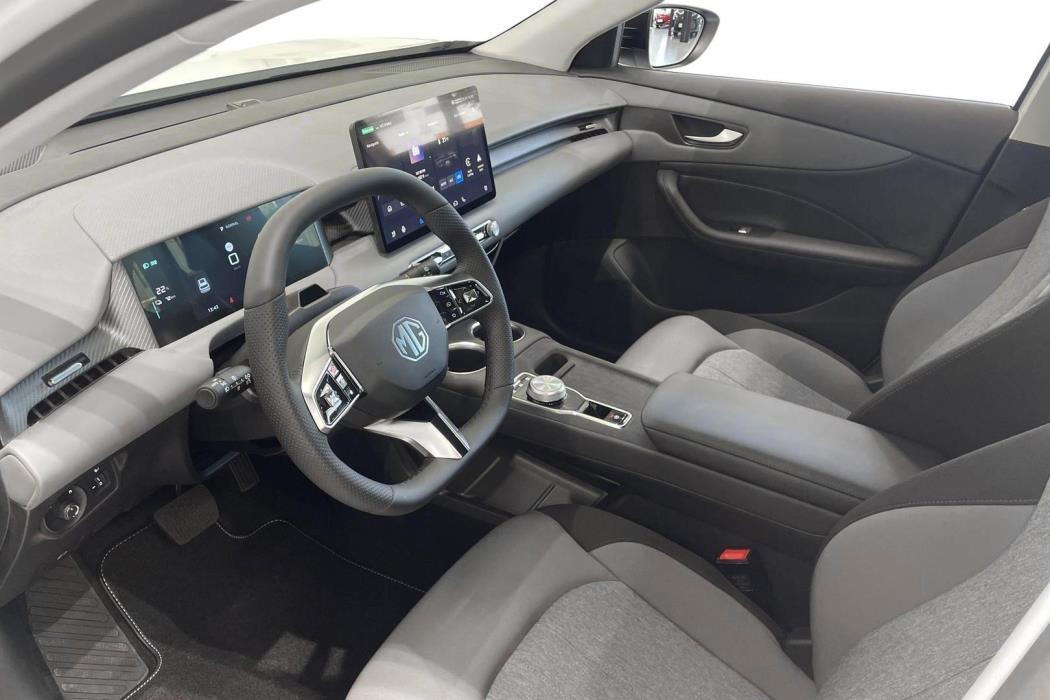 MG MGS5 EV 2025