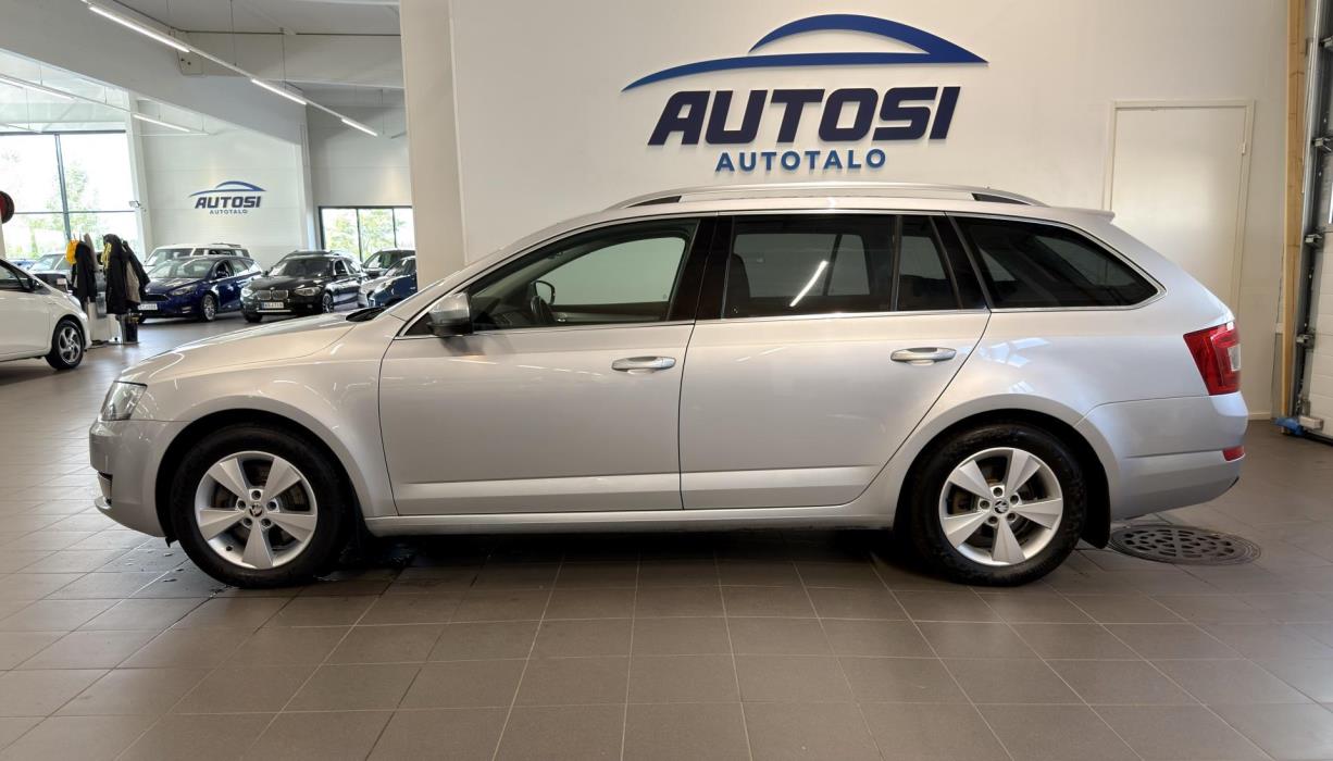 SKODA Octavia 2015