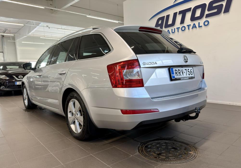 SKODA Octavia 2015