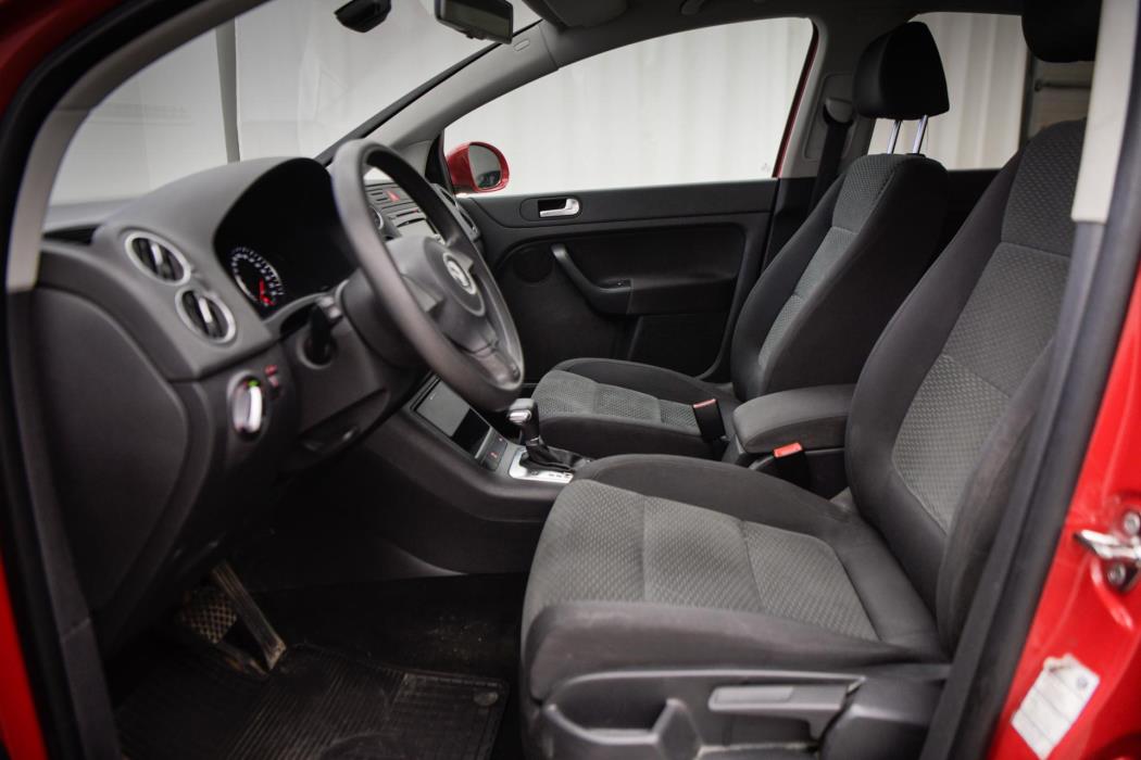 VOLKSWAGEN Golf Plus 2010