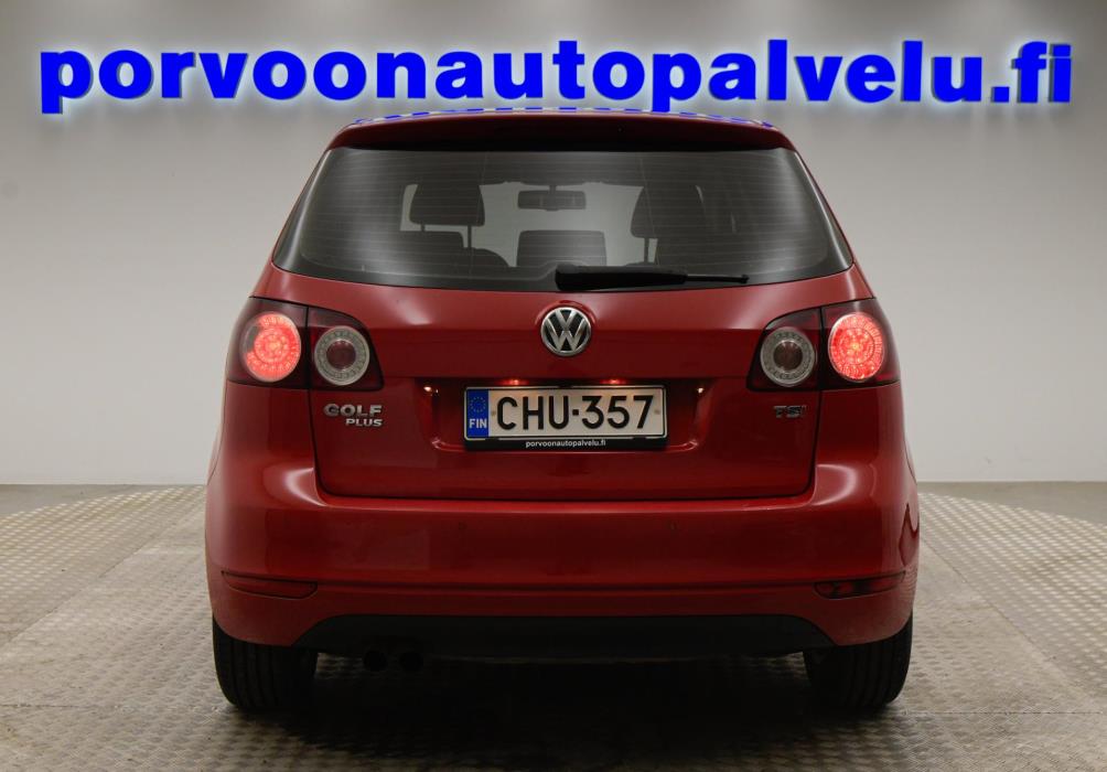 VOLKSWAGEN Golf Plus 2010
