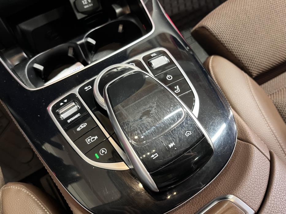 MERCEDES-BENZ E 2017