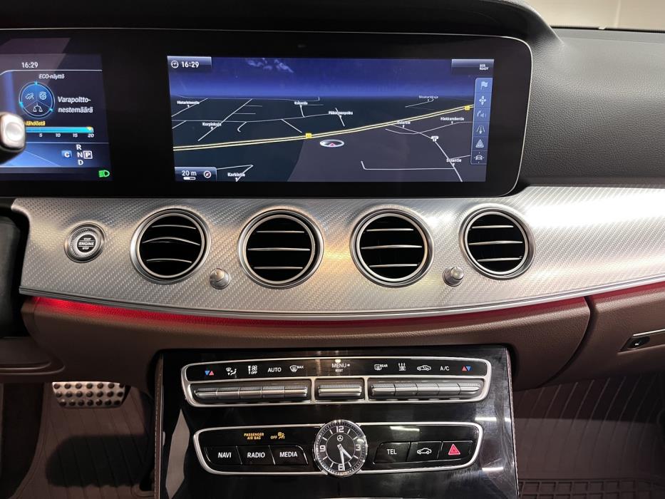 MERCEDES-BENZ E 2017