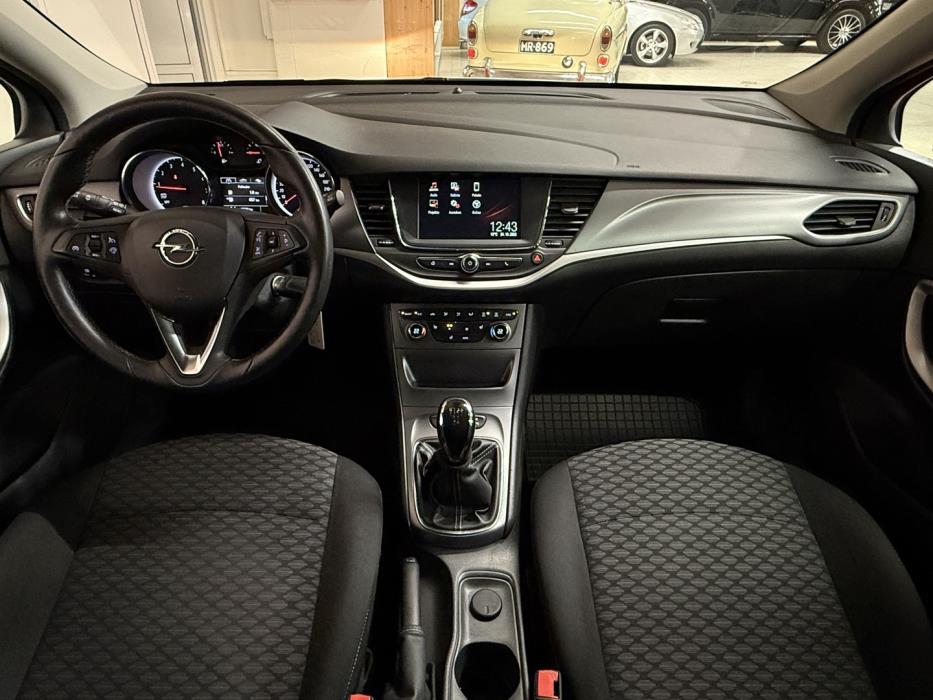 OPEL Astra 2017