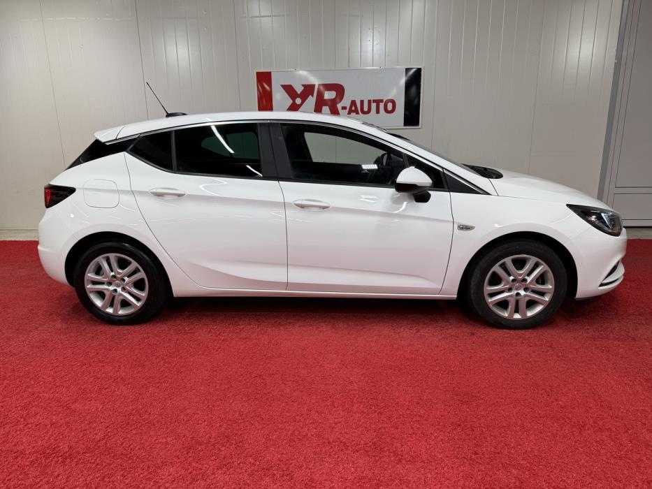 OPEL Astra 2017