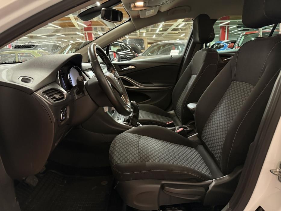 OPEL Astra 2017