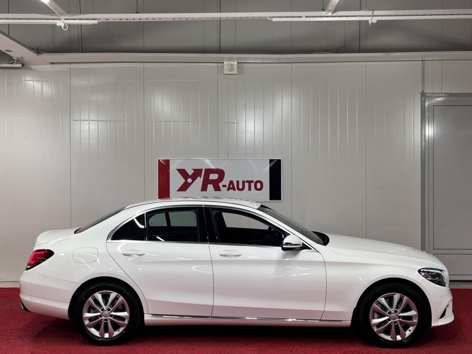 MERCEDES-BENZ C 2019