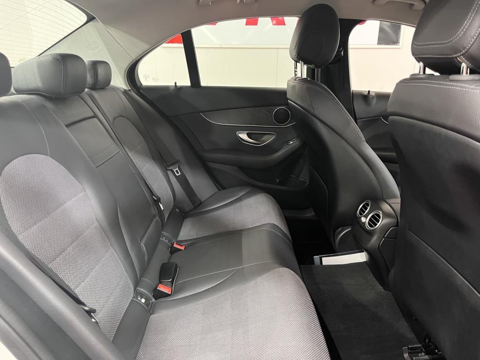 MERCEDES-BENZ C 2019