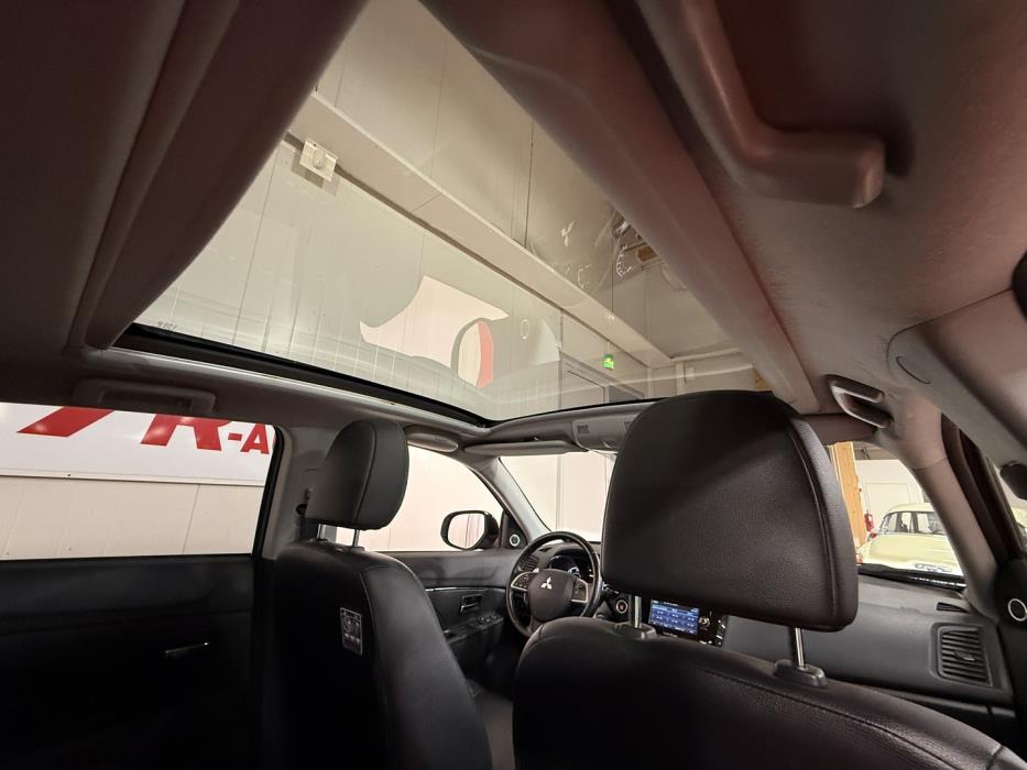MITSUBISHI ASX 2014