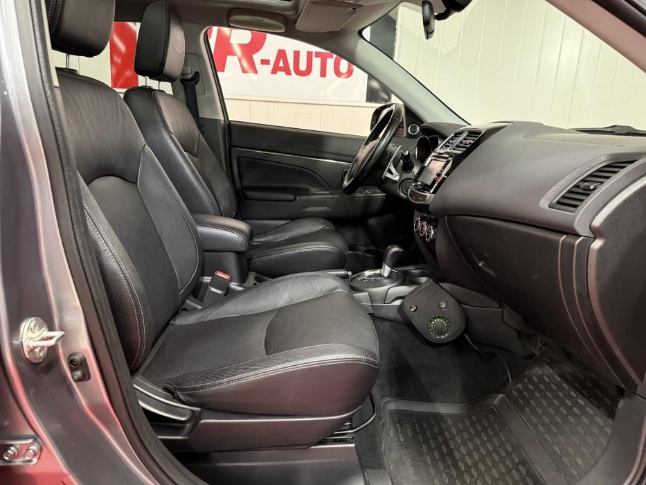 MITSUBISHI ASX 2014