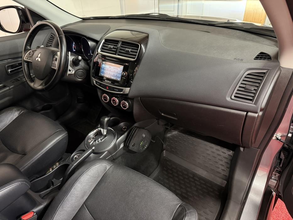 MITSUBISHI ASX 2014