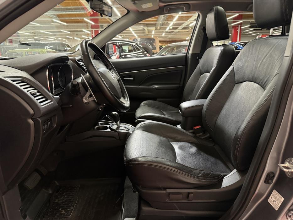 MITSUBISHI ASX 2014