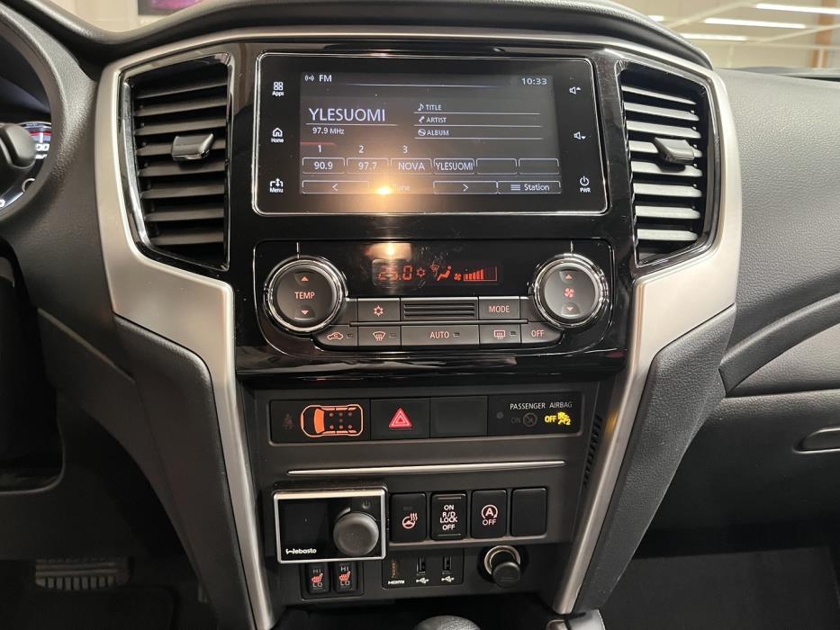 MITSUBISHI L200 2021