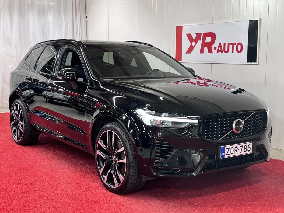 VOLVO XC60 2022