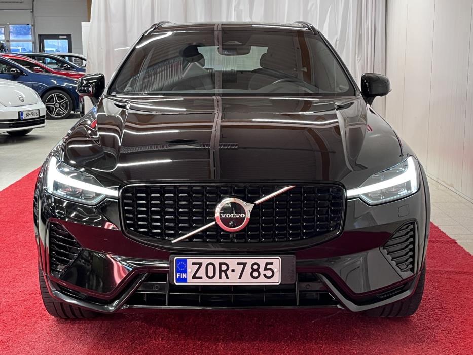 VOLVO XC60 2022
