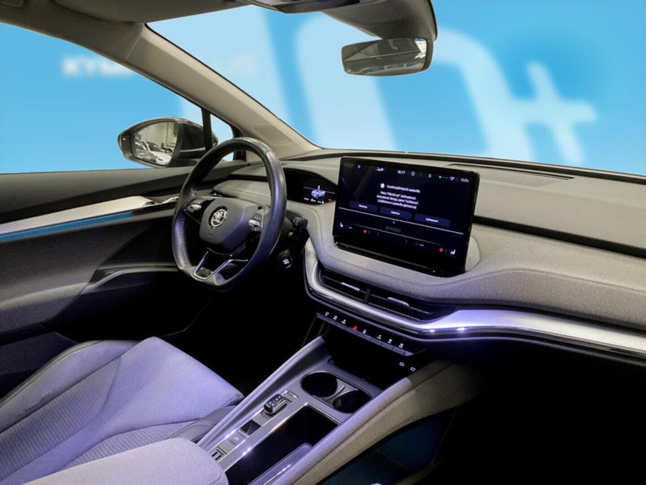 SKODA Enyaq 2022