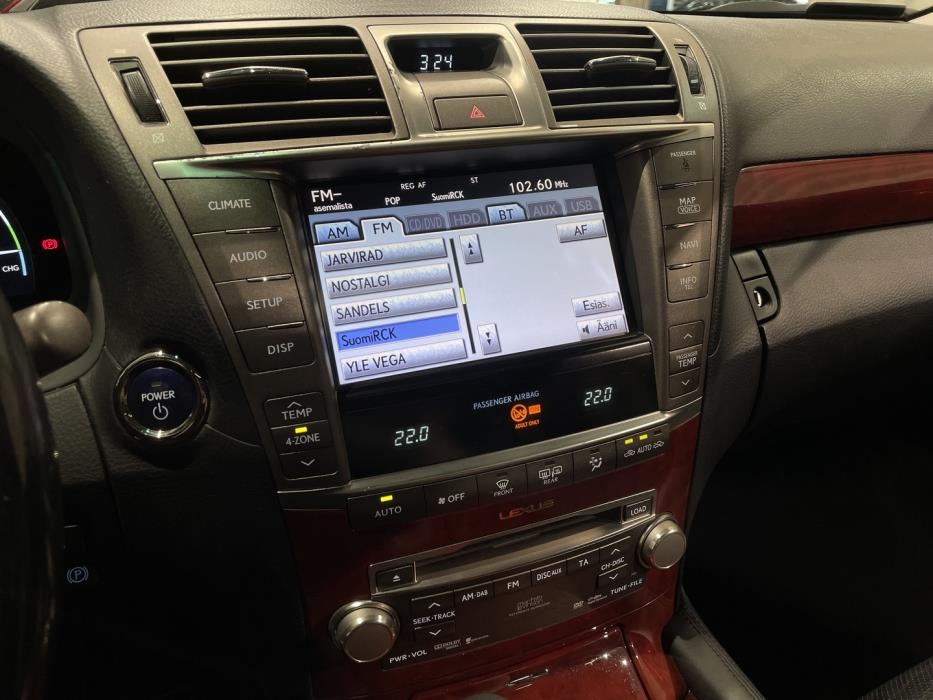 LEXUS LS 2012