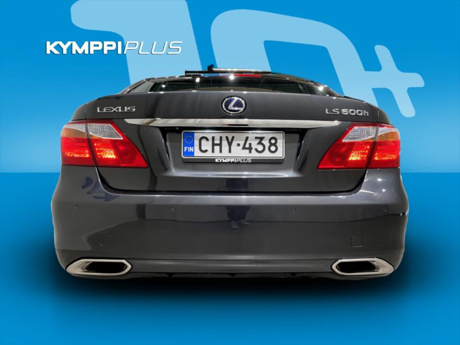 LEXUS LS 2012