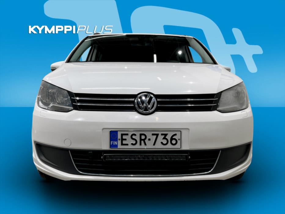 VOLKSWAGEN Touran 2012