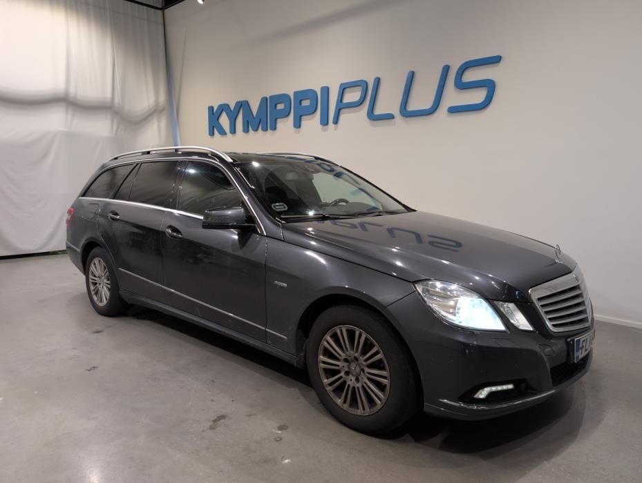 MERCEDES-BENZ E 2010