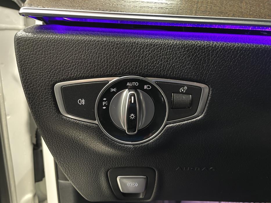 MERCEDES-BENZ E 2018