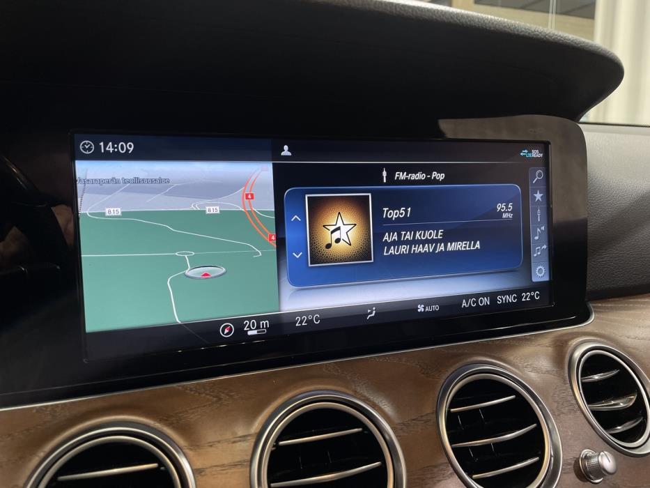 MERCEDES-BENZ E 2018