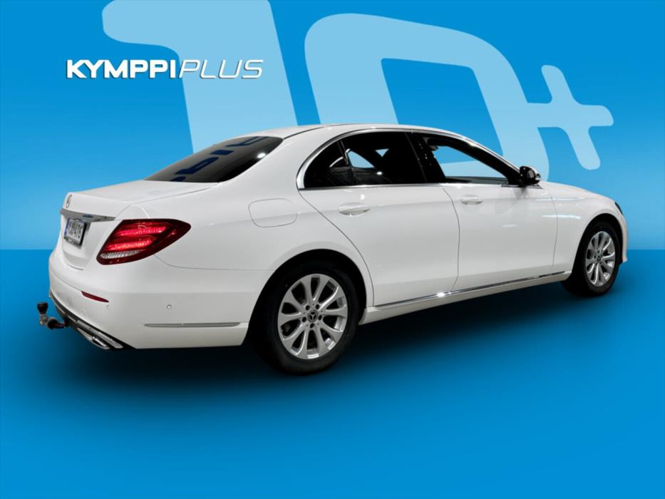 MERCEDES-BENZ E 2018