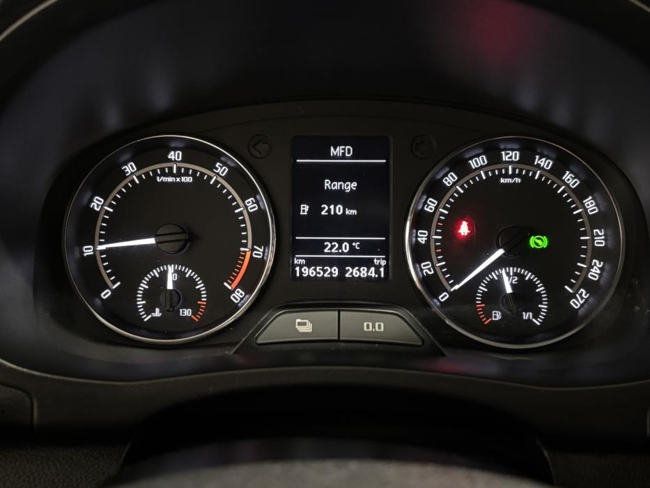 SKODA Fabia 2012