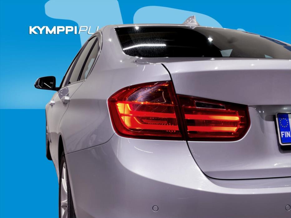 BMW 320 2015