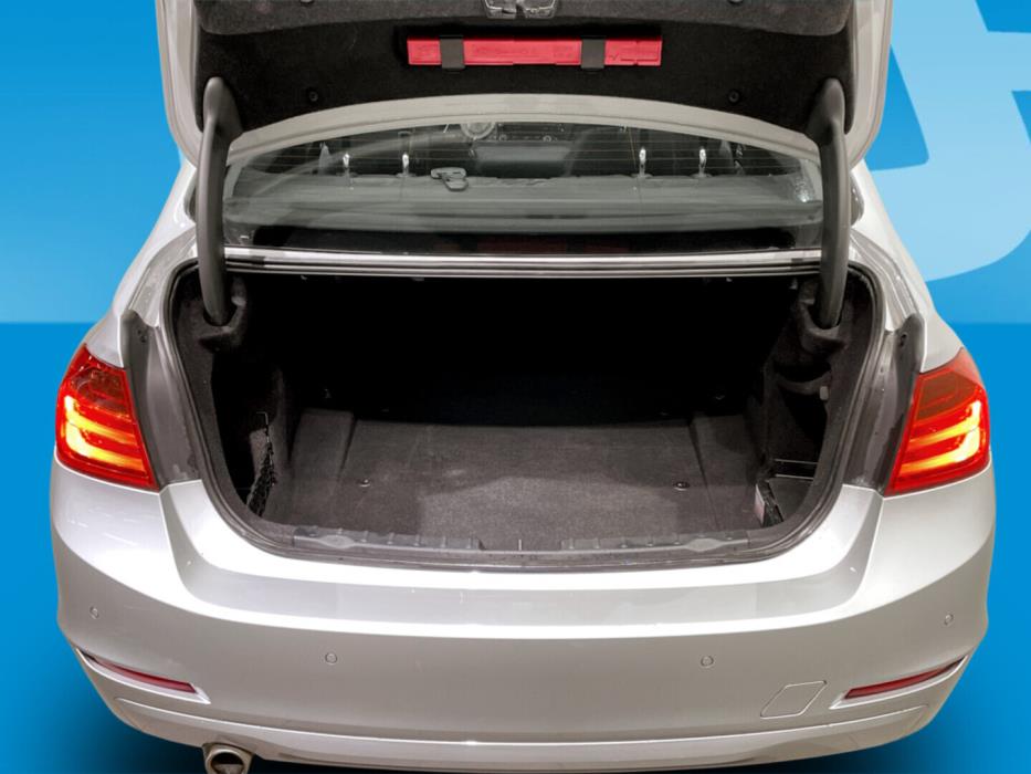 BMW 320 2015