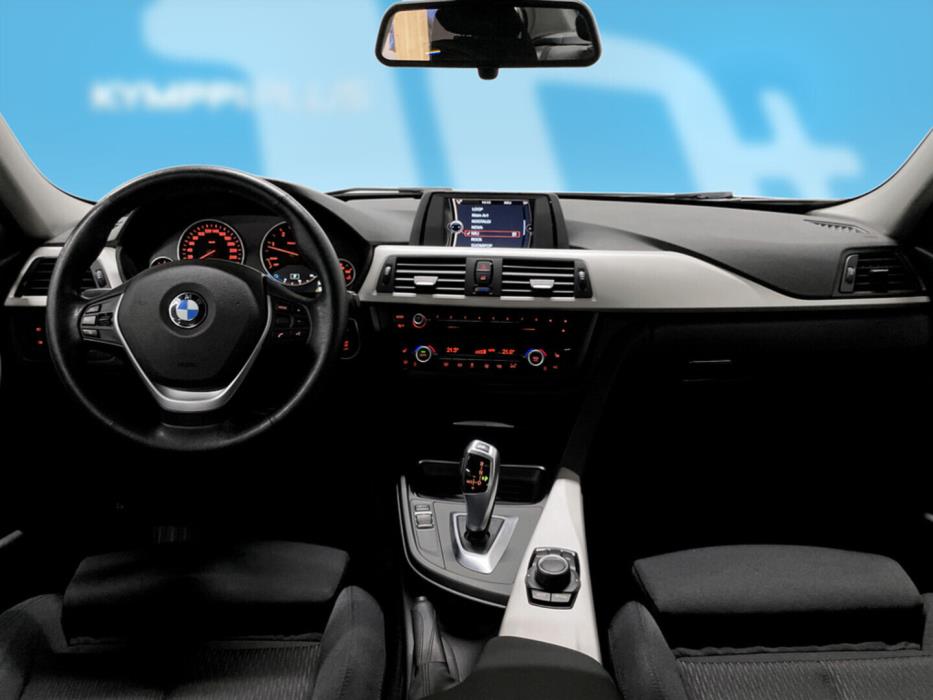 BMW 320 2015