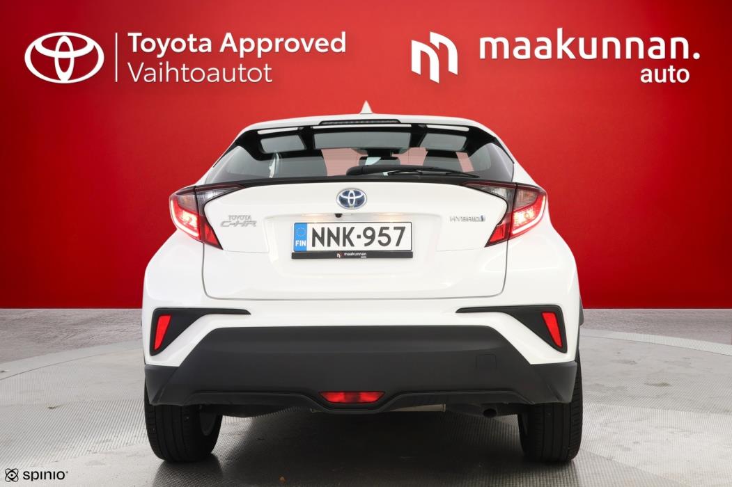 TOYOTA C-HR 2024